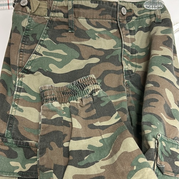 Dickies Camo Cargo Utility Jogger Pants - Picture 10 of 10
